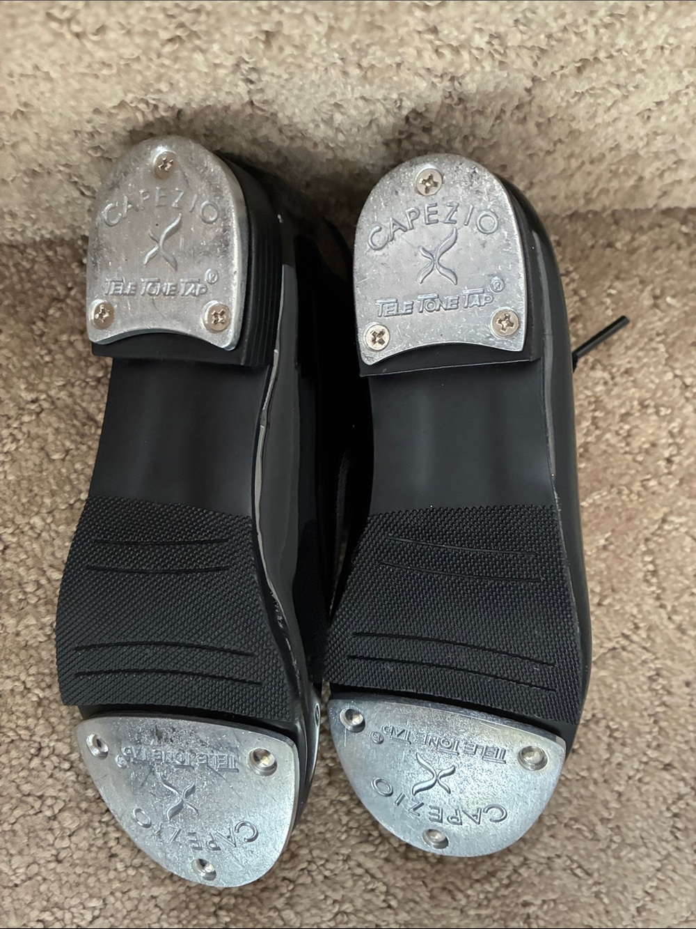 Capezio Girls Tap Dance Shoes -Black Patent Elastic & Ribbon Tie- 10.5 - Picture 2 of 6